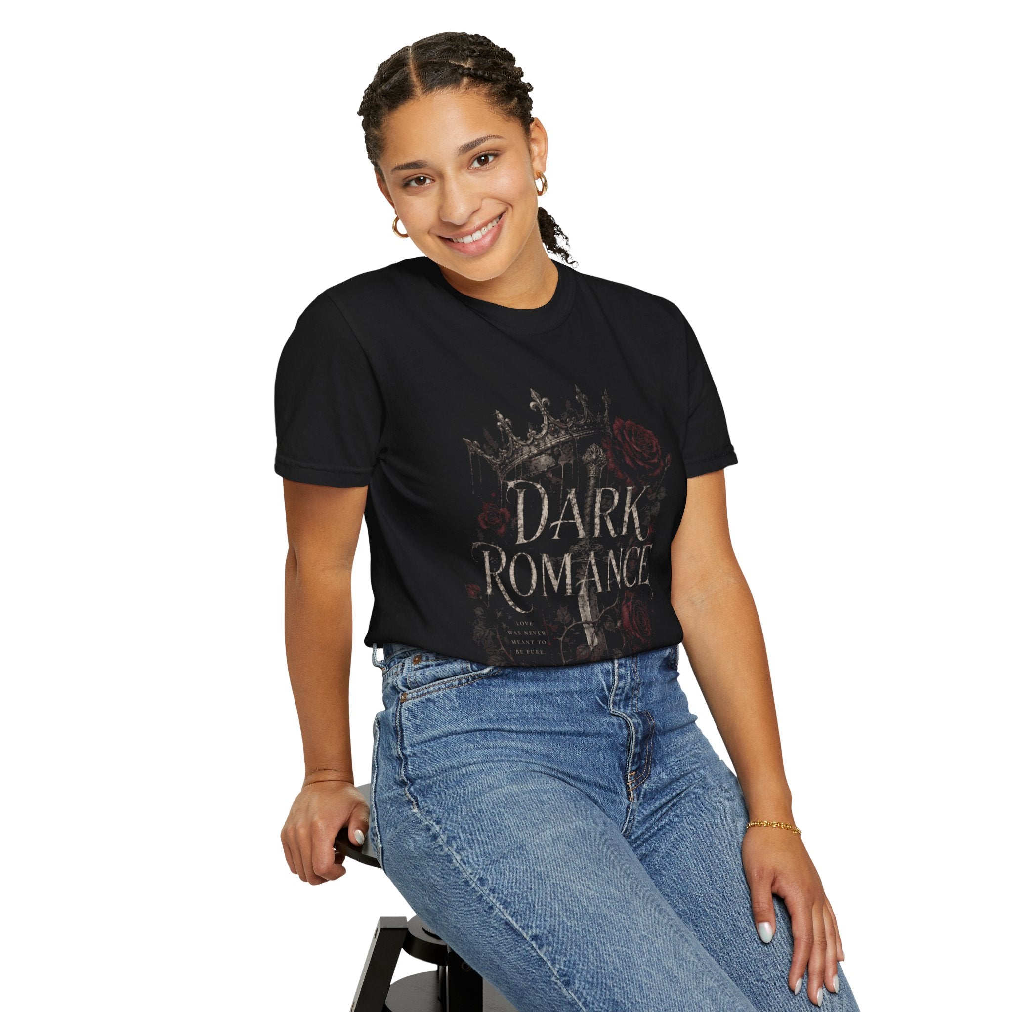Dark Romance Book Lover Shirt – Gothic Fantasy Romance Tee – Spicy Booktok Reader T-Shirt – “I Would Burn The World For You” Graphic Tee